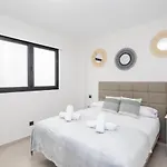 2br New Pretty Next To Canteras